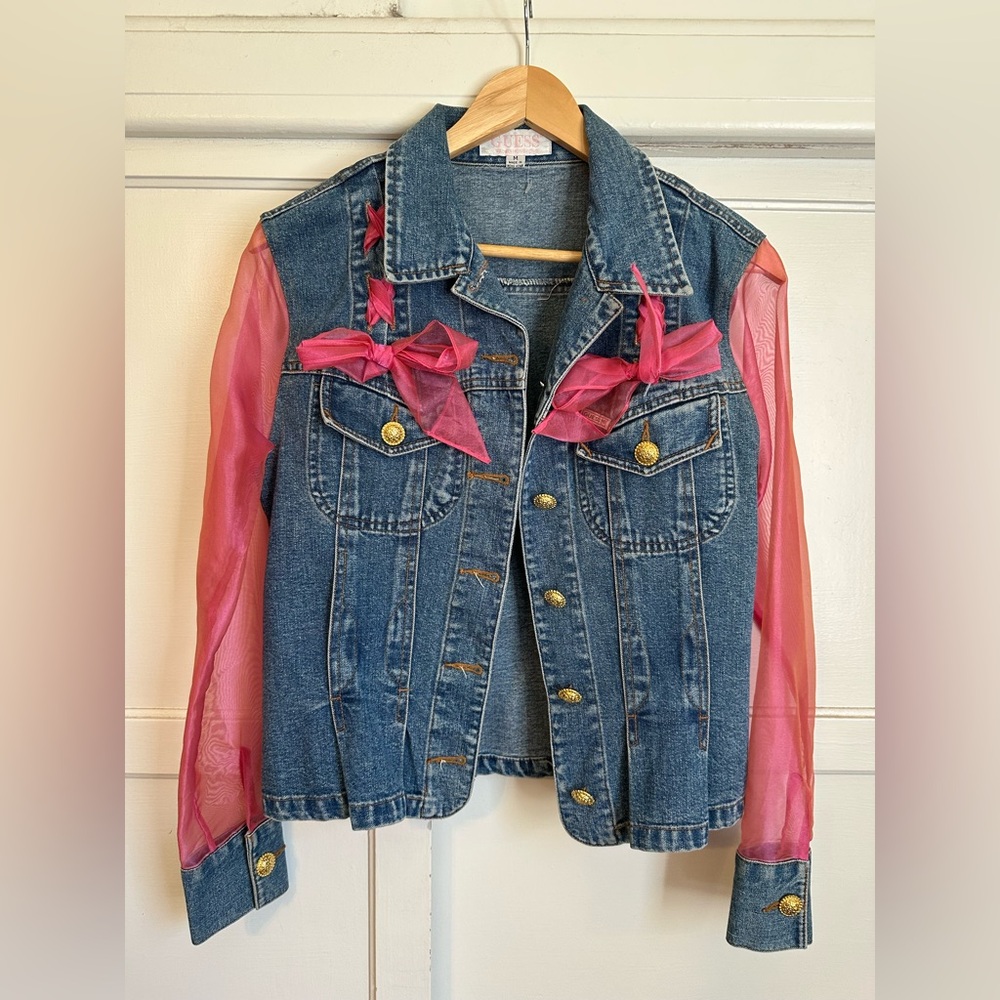 Vintage 1980s GUESS Mesh Pink Sleeve & Bow Detail Gold Button Blue Denim Jacket